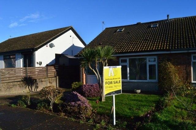 4 Whittan Close, Rhoose, front of the property