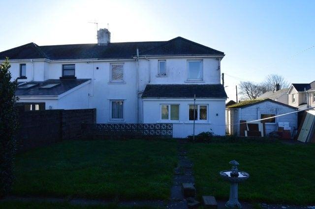 6 Seaview Place, Llantwit Major, front of the property